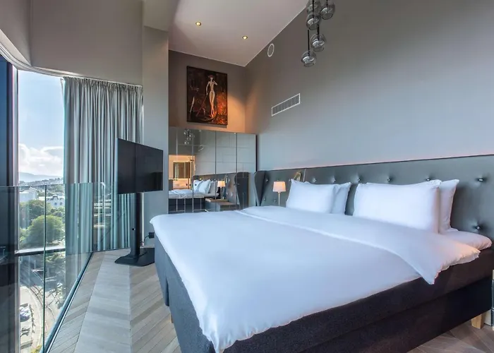 Radisson Blu Atlantic Hotel, Hotel